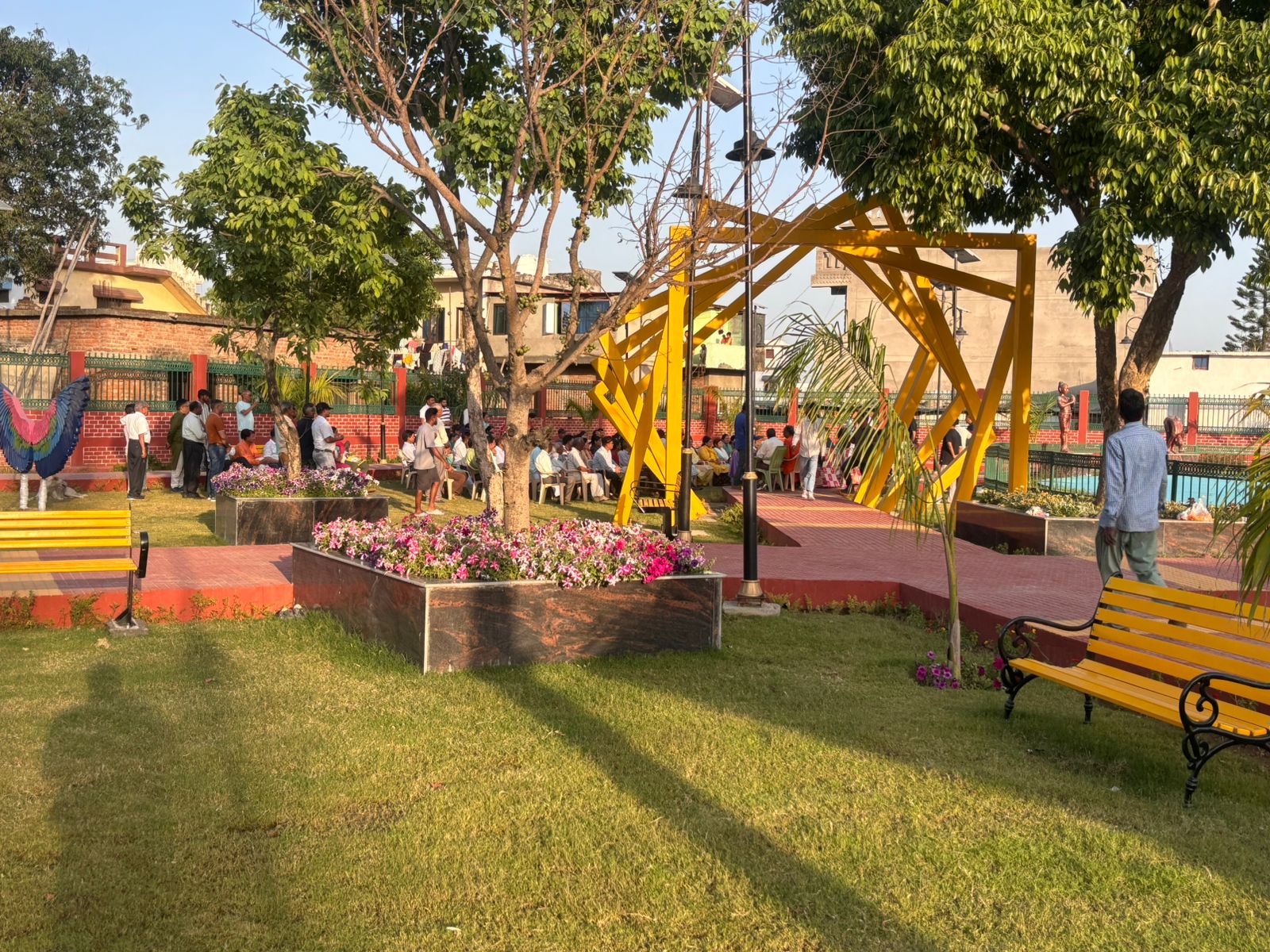 विकास का धामी मॉडल : मियावाला में तालाब बना खूबसूरत पार्क, लोगों को मिली नई सैर की जगह